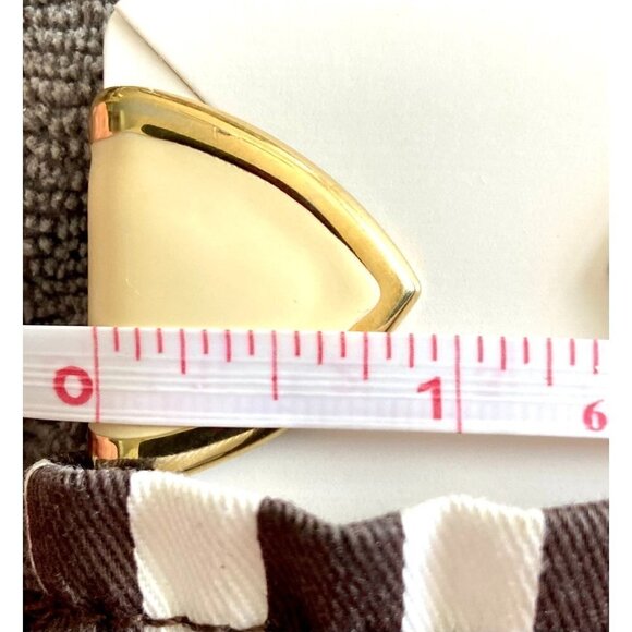 Vintage Henri Bendel Monet Gold‎ Tone & Cream Enamel Drop Hoop Earrings - Picture 5 of 7